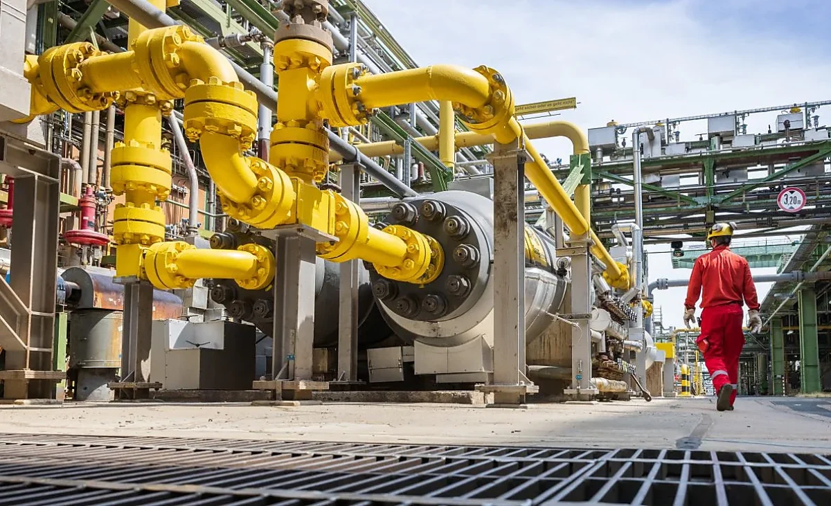 shell-energy-and-chemicals-park-rhineland-germany